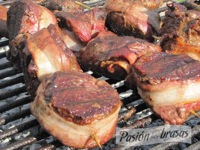 Lomo grillado, hongos frescos y ensalada de mango